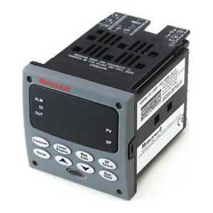 DC3200-CB-000R-100-10000-00-0