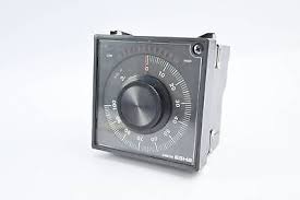 E5H2-Y4PT-DIN-100C-AC110/220