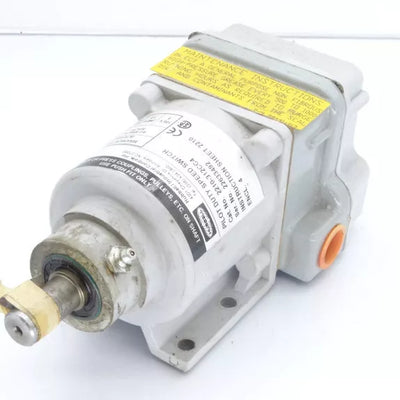 HUBBELL 2210-312CC4