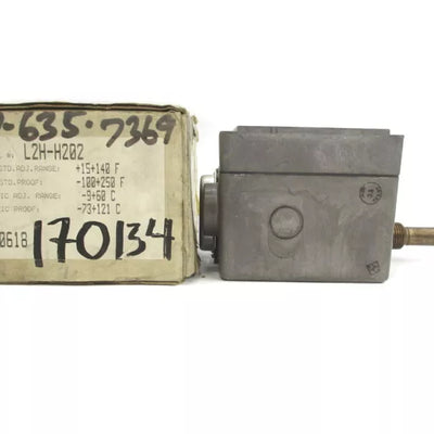 BARKSDALE L2H-H202